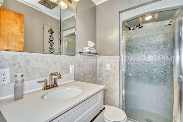 147 Elm Drive, Ontario, NY 14519