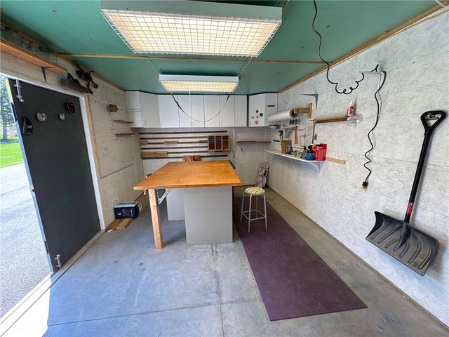 147 Elm Drive, Ontario, NY 14519