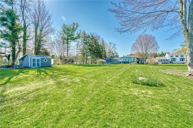 147 Elm Drive, Ontario, NY 14519