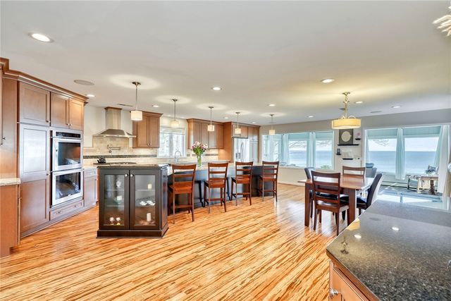 147 Elm Drive, Ontario, NY 14519