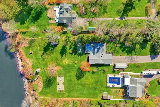 147 Elm Drive, Ontario, NY 14519