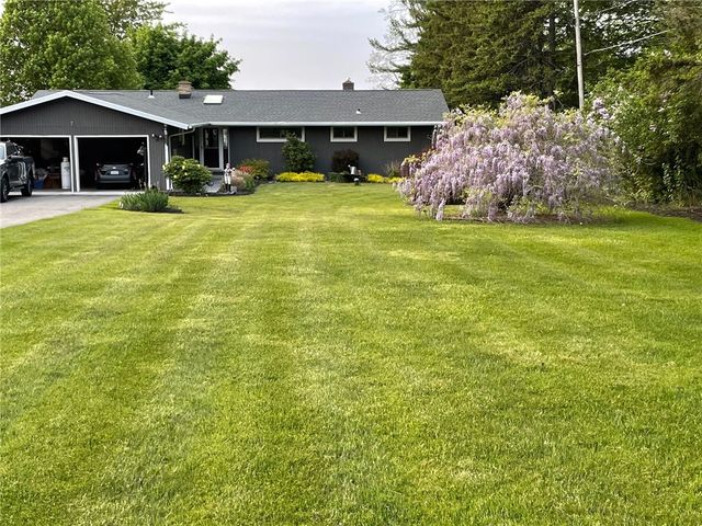 147 Elm Drive, Ontario, NY 14519