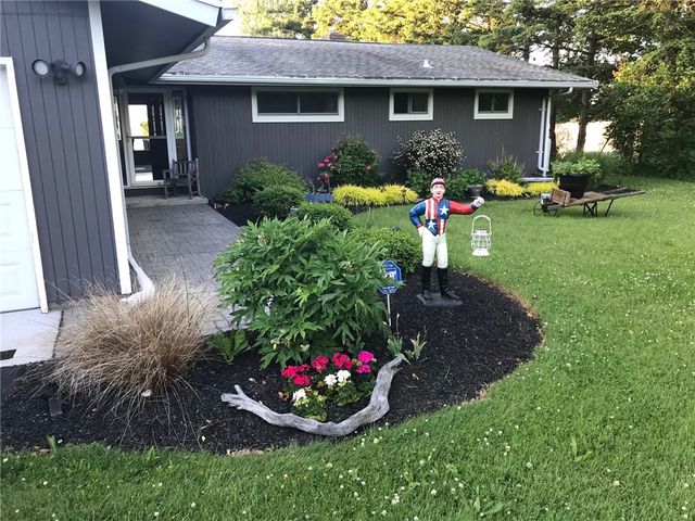 147 Elm Drive, Ontario, NY 14519