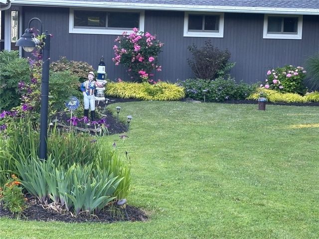 147 Elm Drive, Ontario, NY 14519