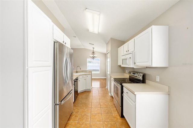 10323 PATRICK DRIVE, Leesburg, FL 34788