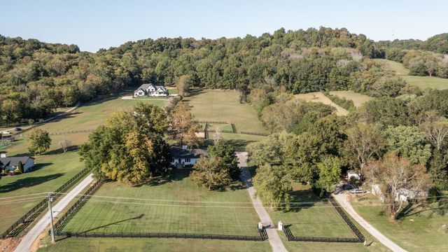 1496 Coleman Rd, Franklin, TN 37064
