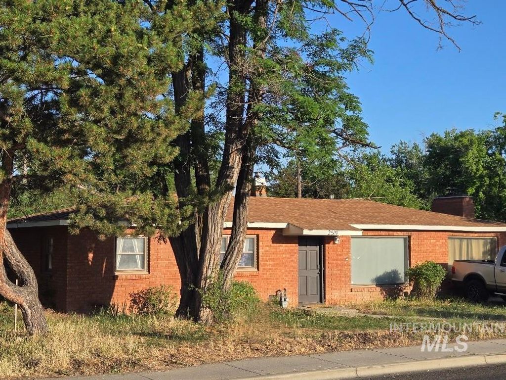 2519 S Vista Ave, Boise, ID 83705