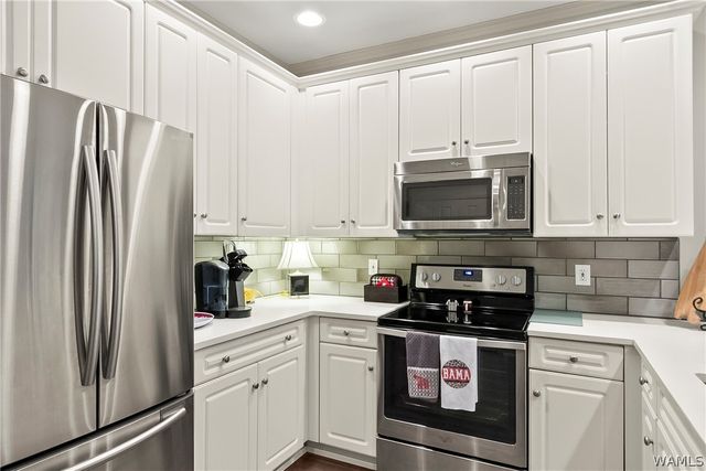 712 Frank Thomas 305, Tuscaloosa, AL 35401