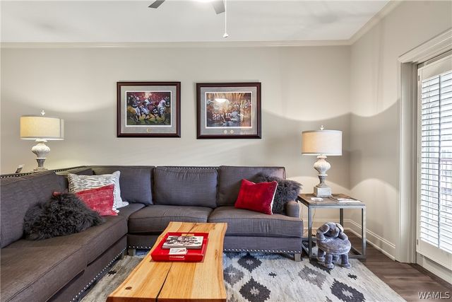 712 Frank Thomas 305, Tuscaloosa, AL 35401