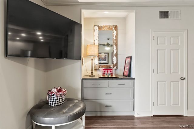 712 Frank Thomas 305, Tuscaloosa, AL 35401