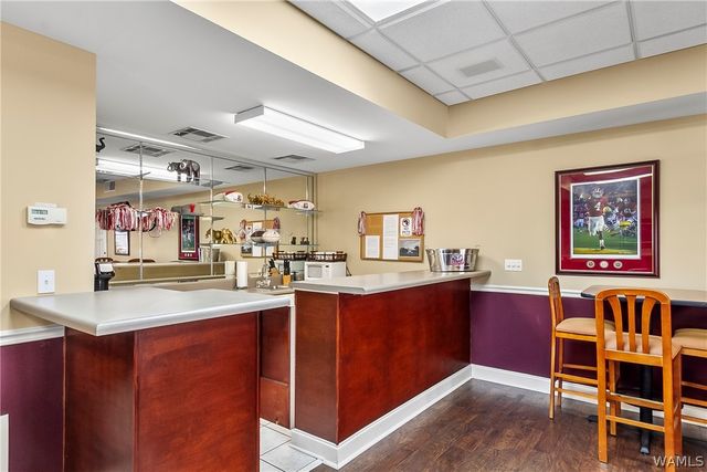 712 Frank Thomas 305, Tuscaloosa, AL 35401