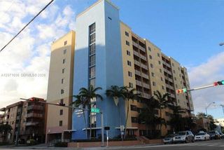 218 NW 12th Avenue 802, Miami, FL 33128