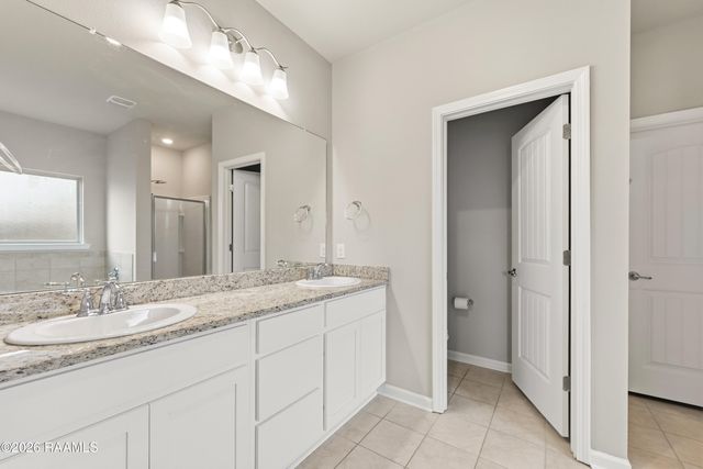 210 Rue Cordorcet, Youngsville, LA 70592