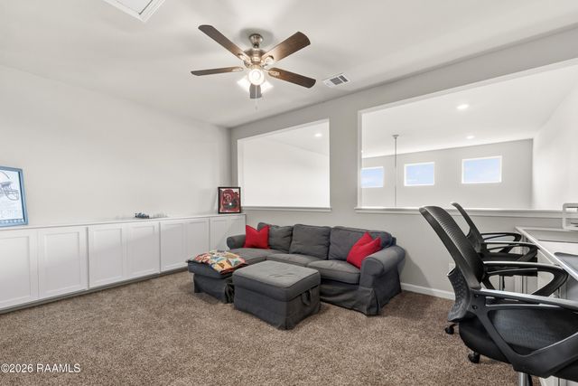 210 Rue Cordorcet, Youngsville, LA 70592