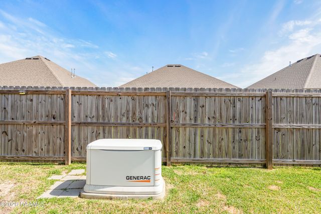 210 Rue Cordorcet, Youngsville, LA 70592