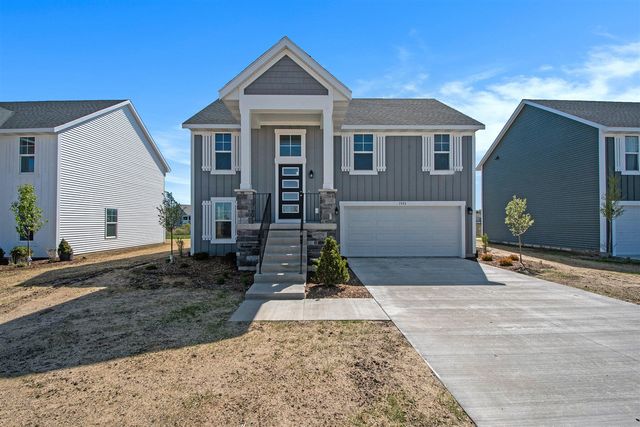 7515 Legend Court, Caledonia, MI 49316