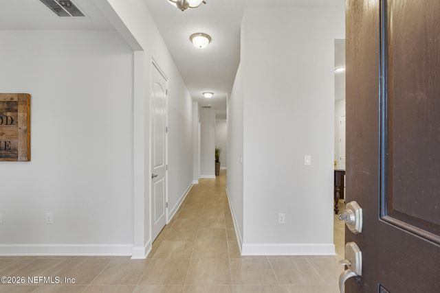 387 JENNIE LAKE Court, St. Johns, FL 32095