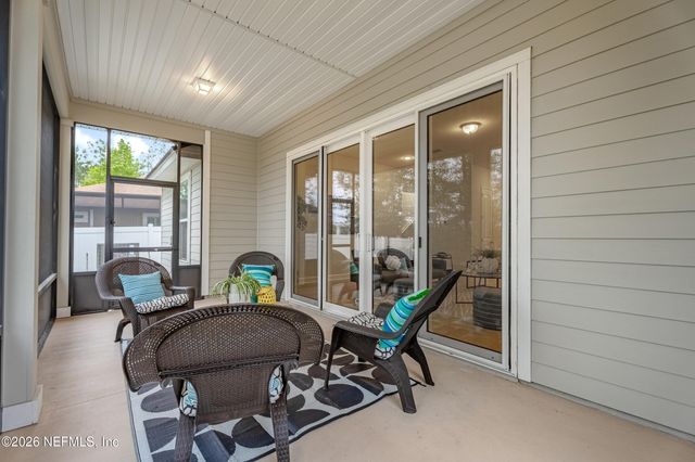 387 JENNIE LAKE Court, St. Johns, FL 32095