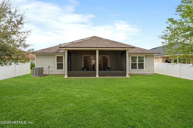 387 JENNIE LAKE Court, St. Johns, FL 32095