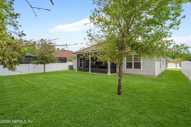 387 JENNIE LAKE Court, St. Johns, FL 32095