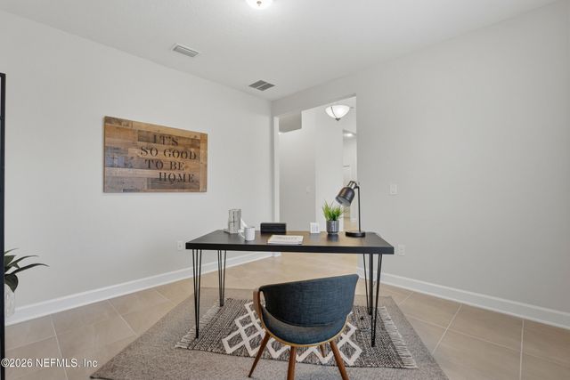 387 JENNIE LAKE Court, St. Johns, FL 32095