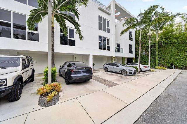 455 NE 39th 311, Miami, FL 33137