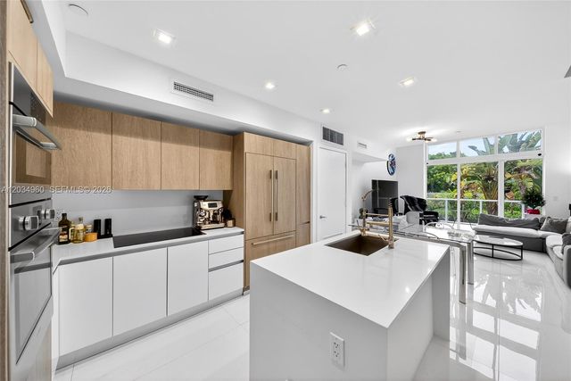 455 NE 39th 311, Miami, FL 33137