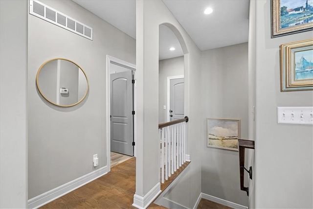 15826 W 165th Terrace, Olathe, KS 66062