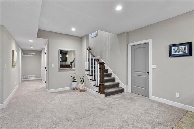 15826 W 165th Terrace, Olathe, KS 66062