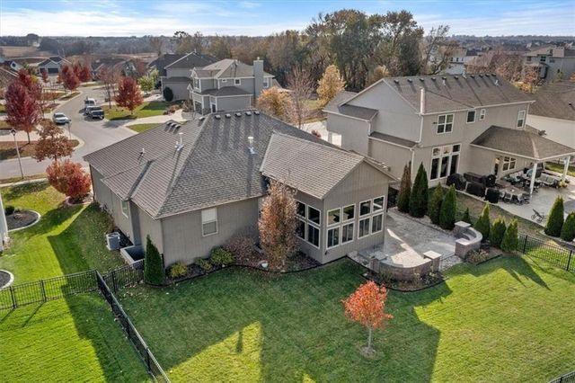 15826 W 165th Terrace, Olathe, KS 66062