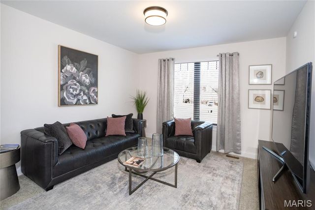 213 Westleigh Court, Wentzville, MO 63385