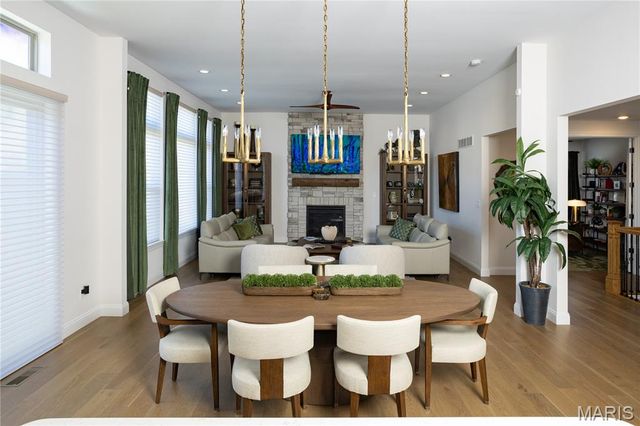 213 Westleigh Court, Wentzville, MO 63385