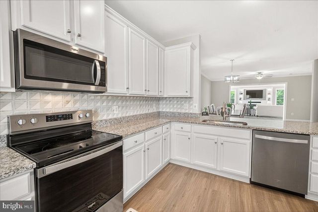 10042 ROULETTE DRIVE DR, Hagerstown, MD 21740