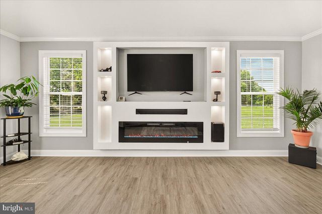 10042 ROULETTE DRIVE DR, Hagerstown, MD 21740