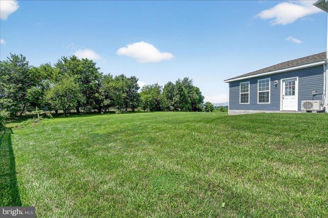 10042 ROULETTE DRIVE DR, Hagerstown, MD 21740