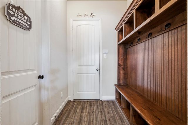 825 Broadhead Road, Waxahachie, TX 75165