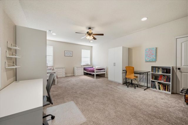 825 Broadhead Road, Waxahachie, TX 75165