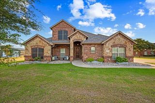 825 Broadhead Road, Waxahachie, TX 75165