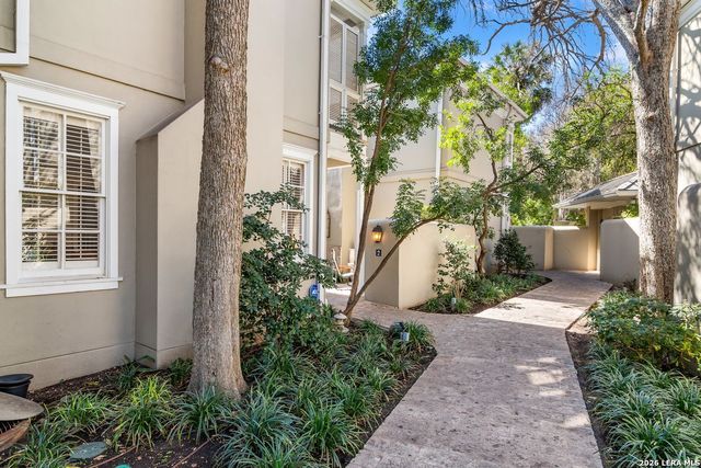 122 Chester St Apt 2, San Antonio, TX 78209