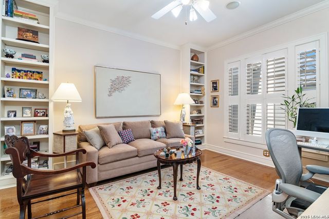 122 Chester St Apt 2, San Antonio, TX 78209