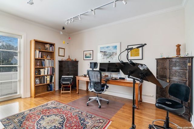 122 Chester St Apt 2, San Antonio, TX 78209