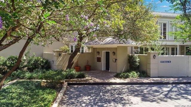 122 Chester St Apt 2, San Antonio, TX 78209