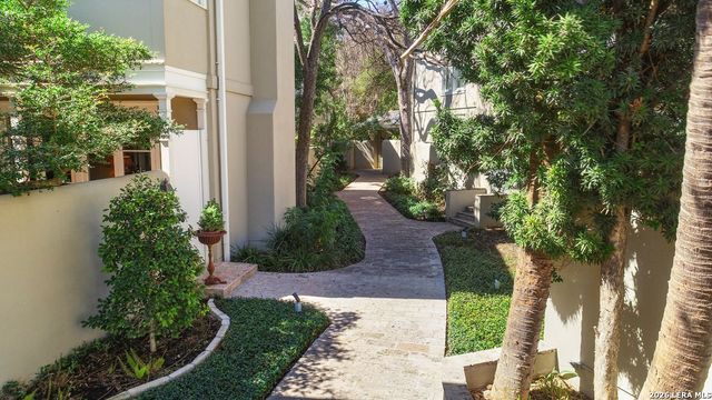 122 Chester St Apt 2, San Antonio, TX 78209