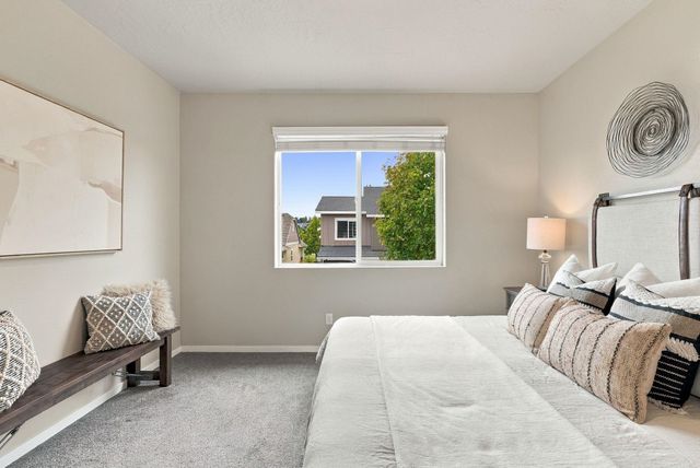 2121 W Bridge Ave, Spokane, WA 99201