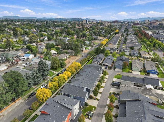 2121 W Bridge Ave, Spokane, WA 99201