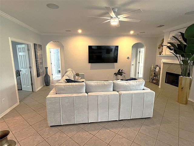 8426 Hunters Village Drive, Humble, TX 77346