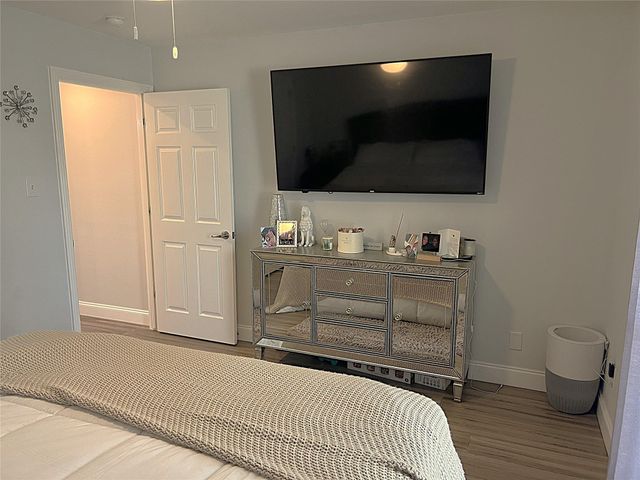 8426 Hunters Village Drive, Humble, TX 77346