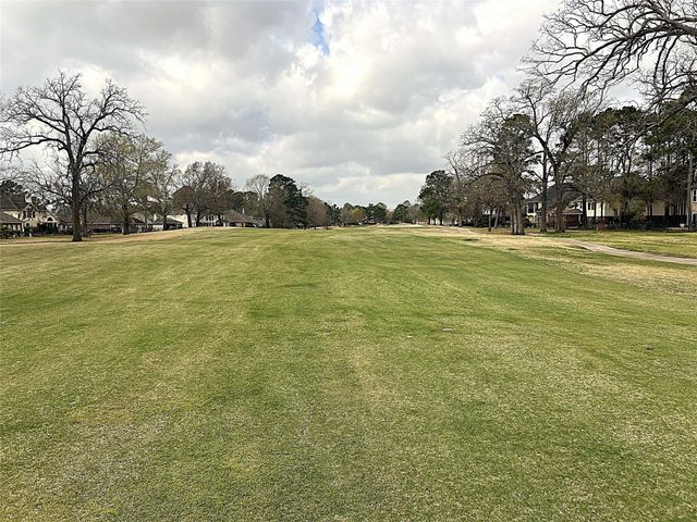 8426 Hunters Village Drive, Humble, TX 77346