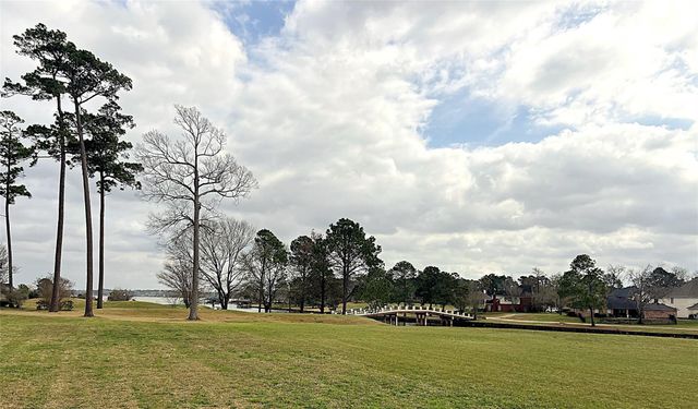 8426 Hunters Village Drive, Humble, TX 77346