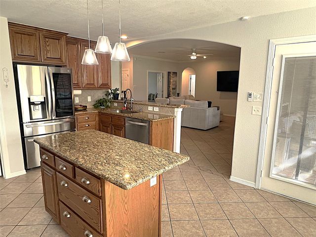 8426 Hunters Village Drive, Humble, TX 77346